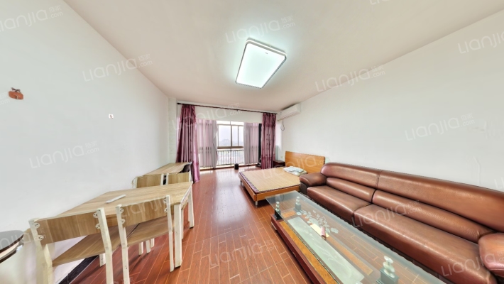 领秀新天地二手房实景图