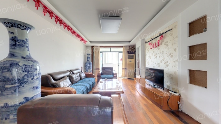 观潮新村二手房实景图