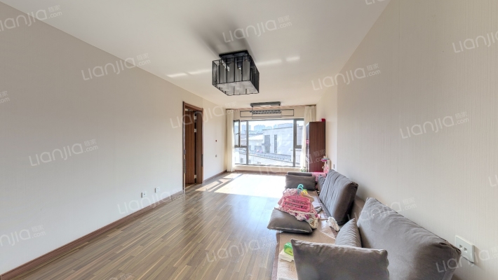 万科四季公园二手房实景图