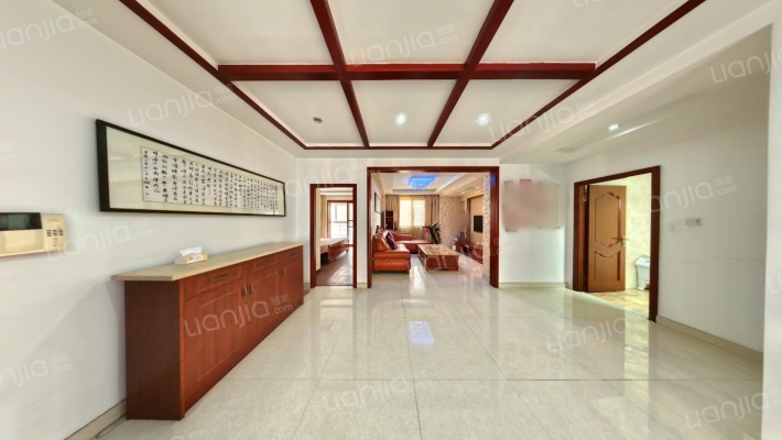 江南公寓二手房实景图