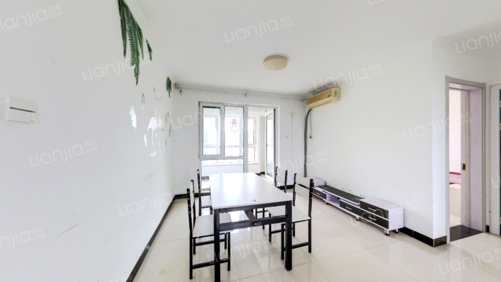 孔雀城英国宫七期二手房实景图