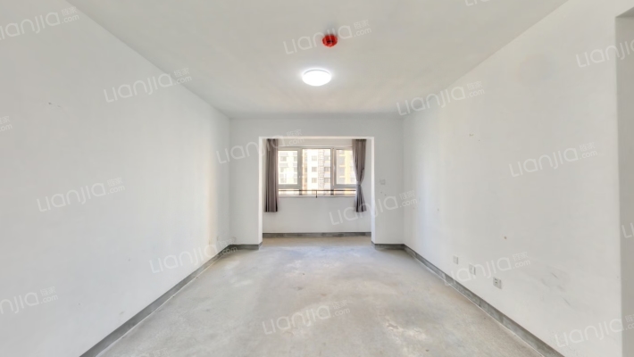 标山山河苑二手房实景图