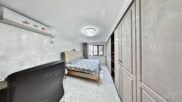 纯真里社区二手房实景图