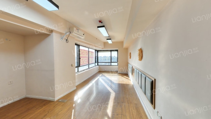 泰格公寓二手房实景图