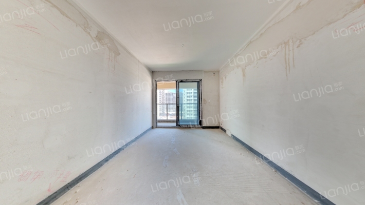 融创云湖十里D区二手房实景图