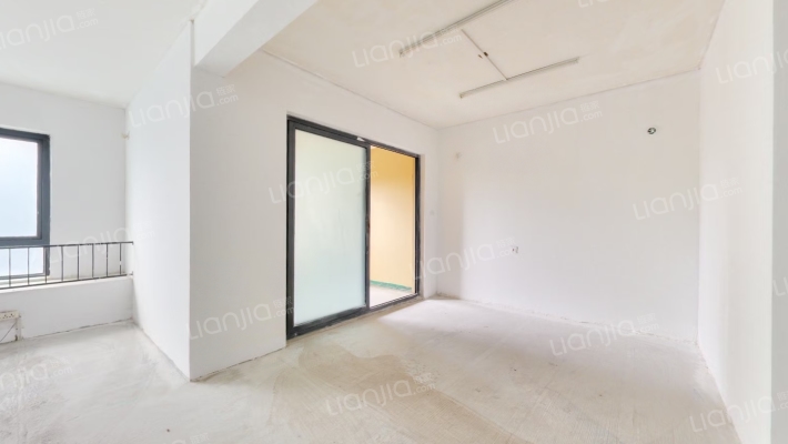 复地东湖国际五六期二手房实景图