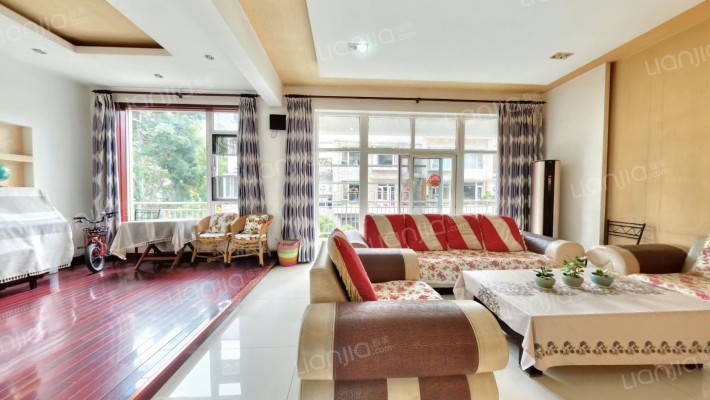 国信滨河雅居二手房实景图