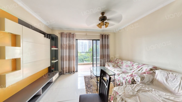 万科天景花园二手房实景图