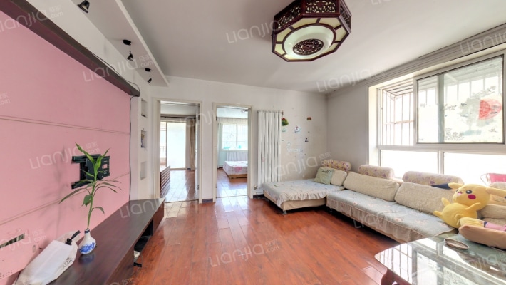 雷奥公寓二手房实景图