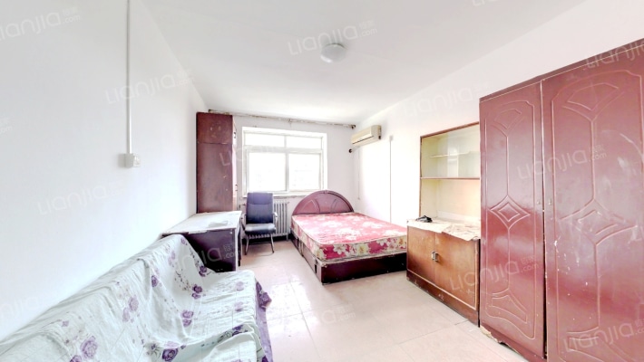 东联里二手房实景图