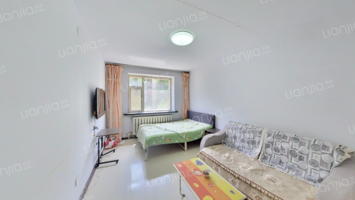 绿园区政府宿舍二手房实景图