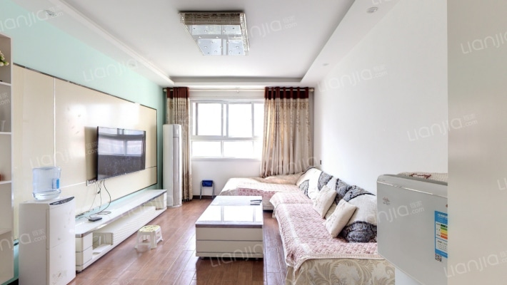 明珠港湾电梯洋房，标准一室一厅，客卧朝阳户型方正-客厅