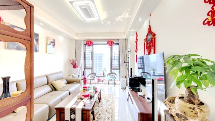 中庚香山新时代二手房实景图