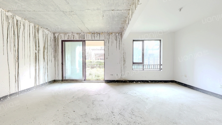 中海御湖世家东区二手房实景图