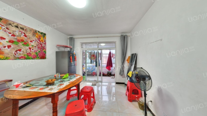 书香嘉苑二手房实景图