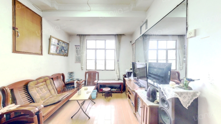 石油六公司B区二手房实景图