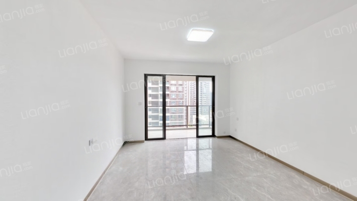 五源河公寓三期E区二手房实景图