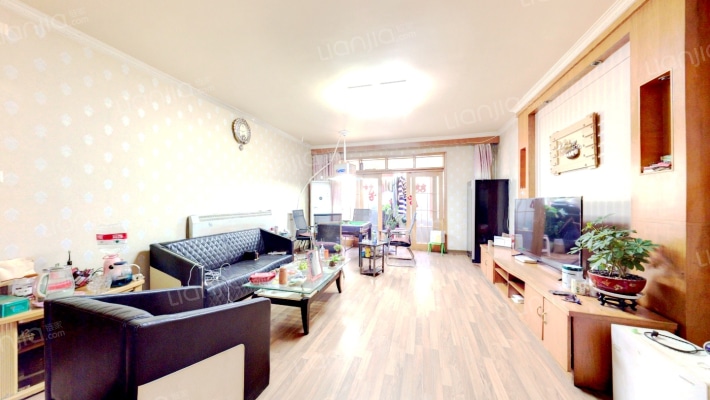 新田小区二手房实景图