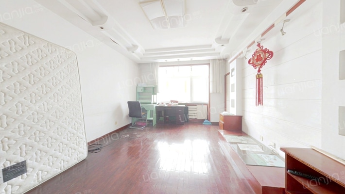 华美山庄二手房实景图