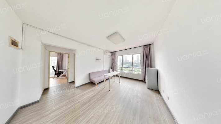 岭兜小区南区二手房实景图