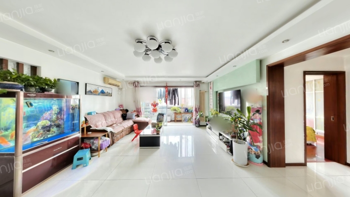 天宾公寓二手房实景图