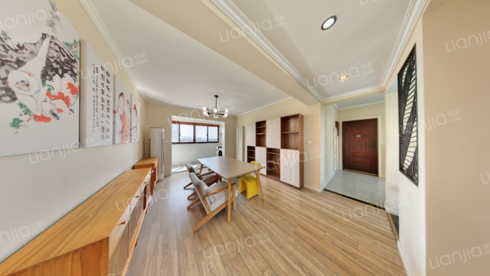 四季嘉园二手房实景图