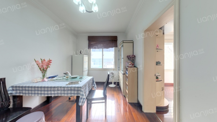 市教委万松小区二手房实景图