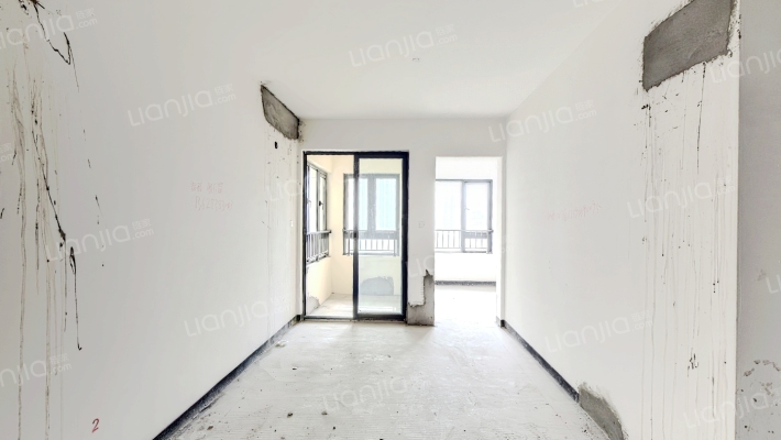 世茂璀璨天城月麓二手房实景图