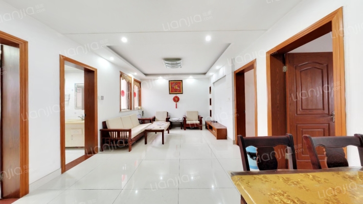 华美公寓二手房实景图