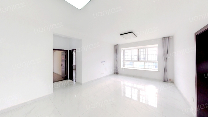 伯爵山二手房实景图