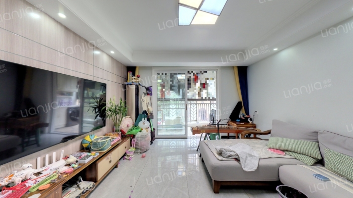 禹洲华侨城一期二手房实景图