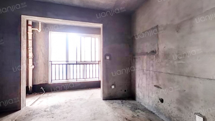 泰悦豪庭二手房实景图