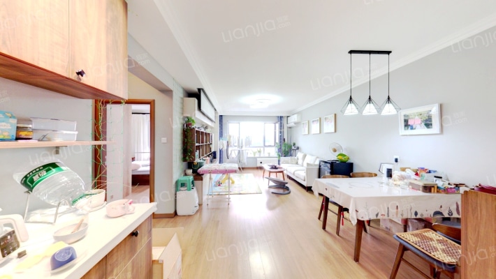 万锦香樟树三期二手房实景图