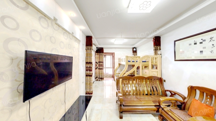 盛龙广场4号地二手房实景图