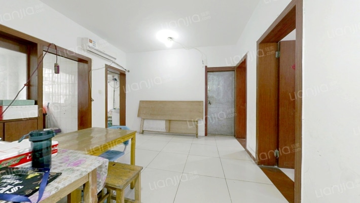 红杨花园二手房实景图
