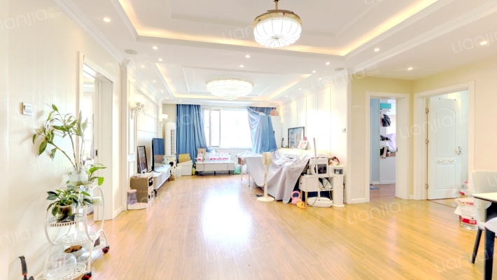 林荫大道二手房实景图