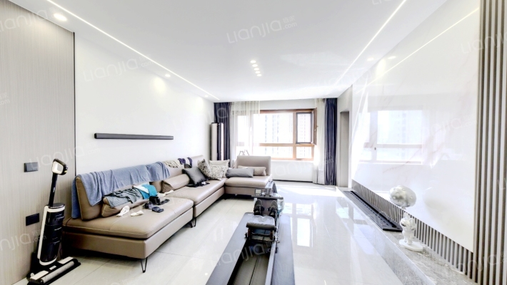 西雅图水岸二手房实景图