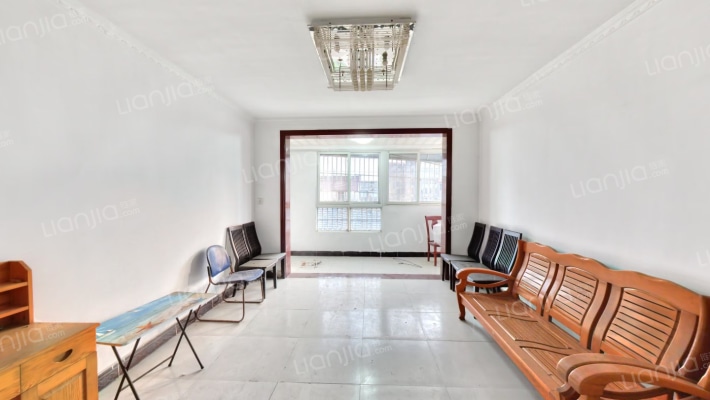 招贤公寓二手房实景图