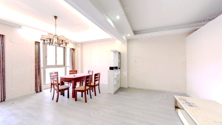 青青家园二手房实景图