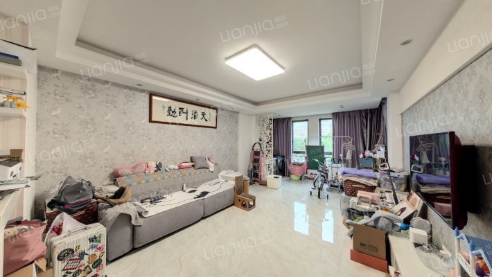 新隆华府西区二手房实景图