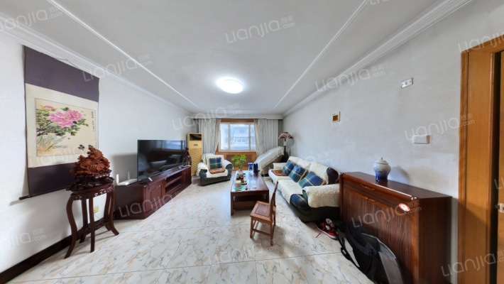 龙居花园二手房实景图