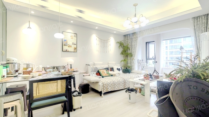 城投置地梧桐馨园二手房实景图