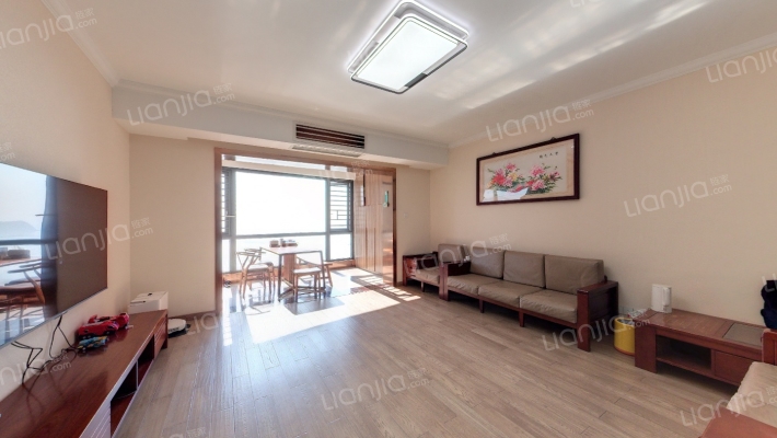 中骏海岸1号二手房实景图