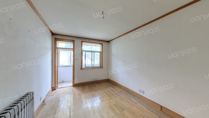 南京路（市南区）二手房实景图