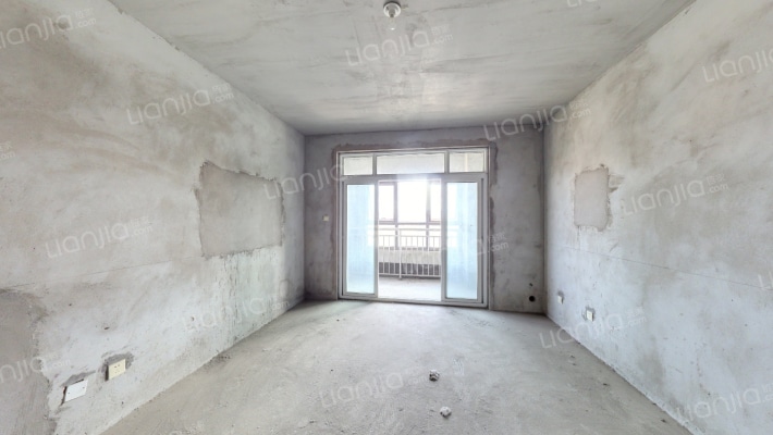 东郡丽水B区二手房实景图