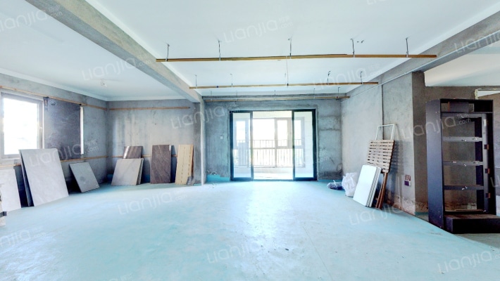 世茂云境二手房实景图