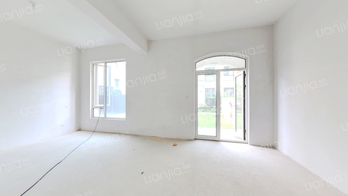 世茂滨江乐虹湾二手房实景图