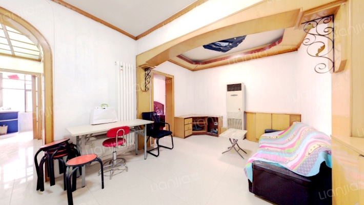 东新街小区二手房实景图