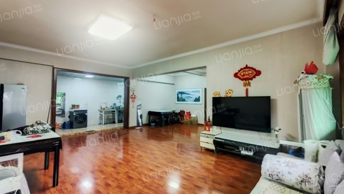 宝兴南街200号二手房实景图