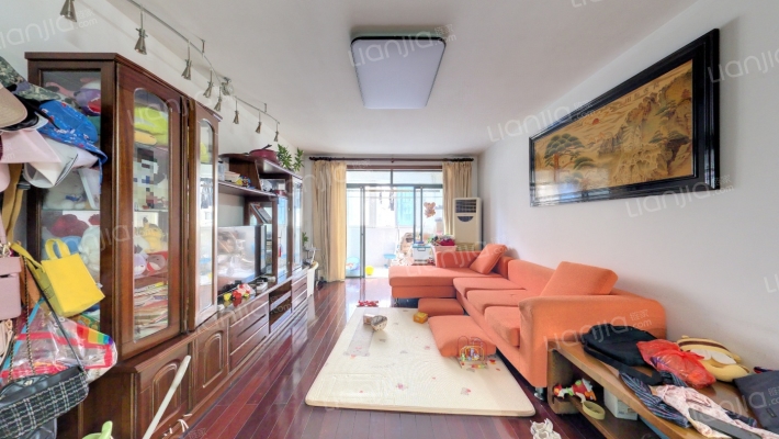 观潮新村二手房实景图